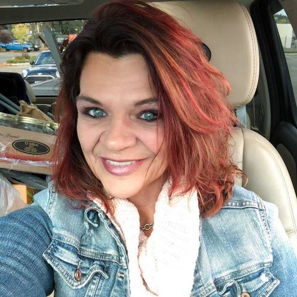 Meet your Posher, Andrea - Picture 1 of 1